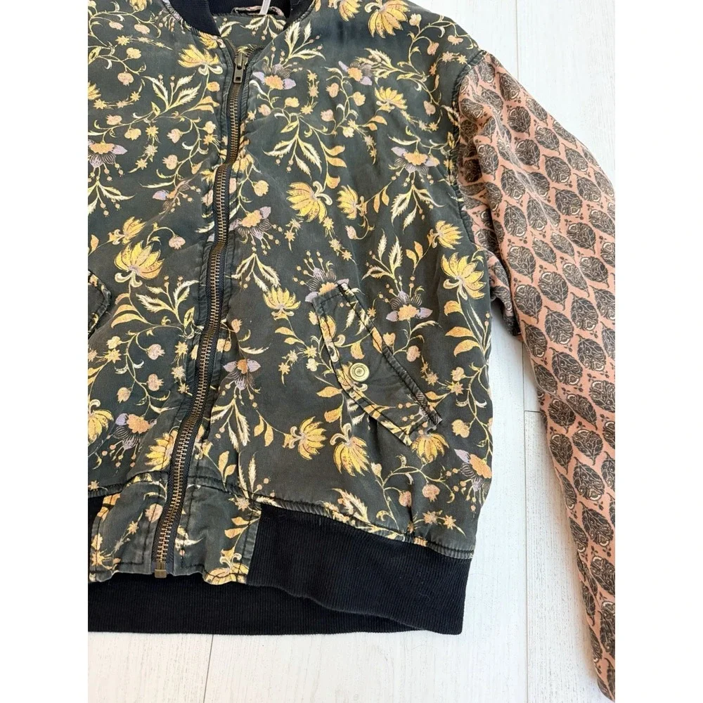Free People Floral Bomber Jacket Sz S Black‎ / Multicolor